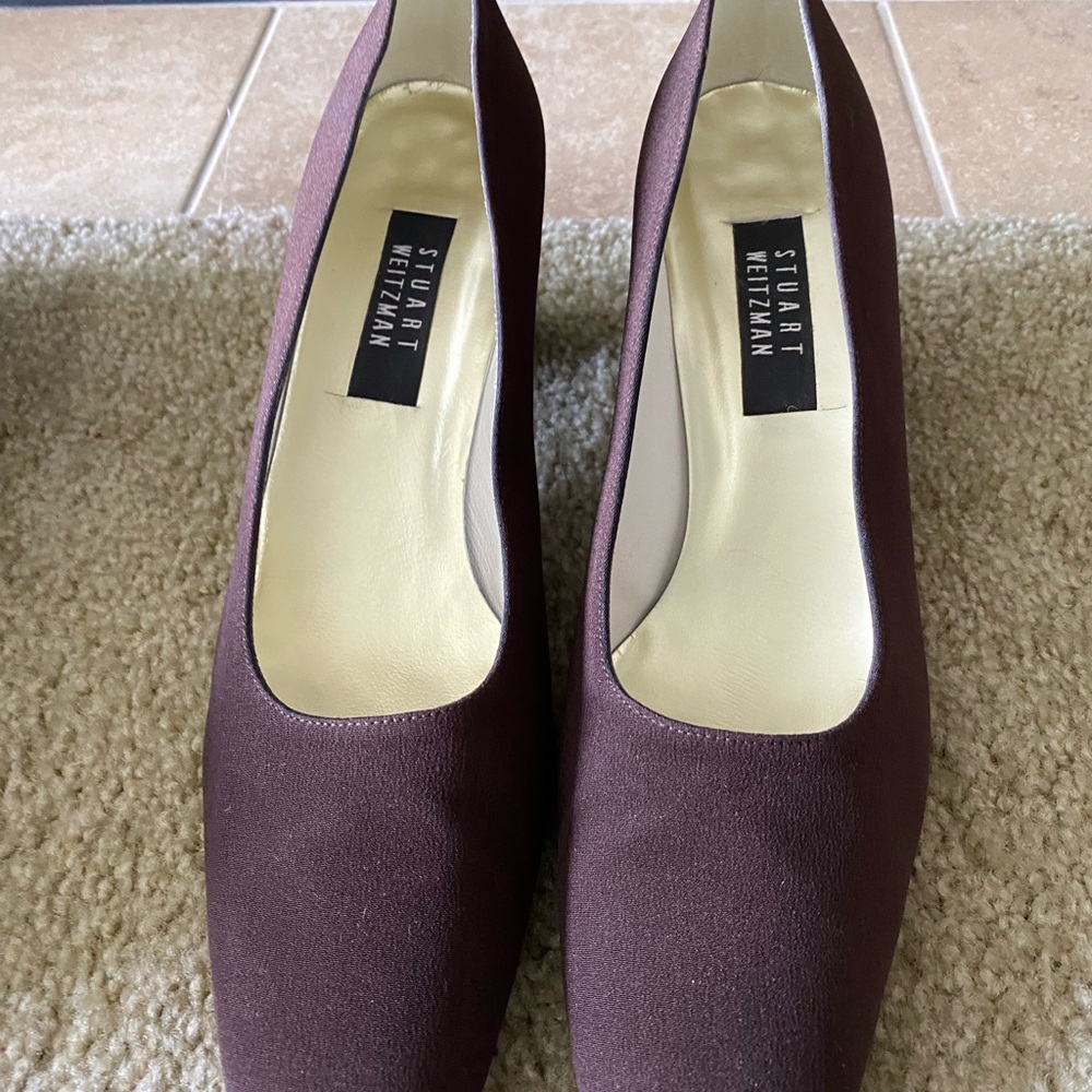 Stuart Weitzman Size 12 N Osmary Brown heels
